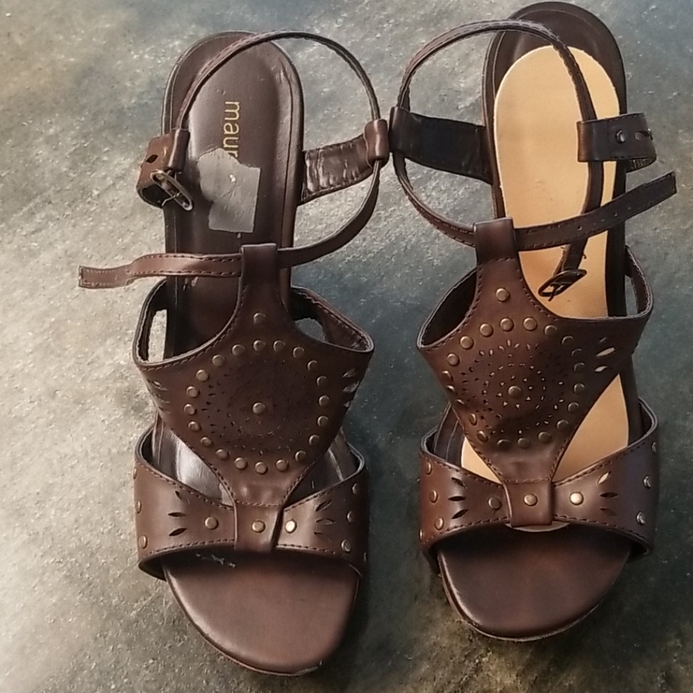 Brown wedges